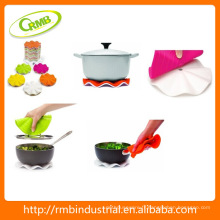 Porte-pot de cuisine Trivet en silicone avec base en nylon blanc